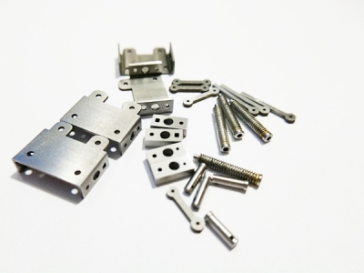 電火花加工-SUS304_微小零件_手術機器人